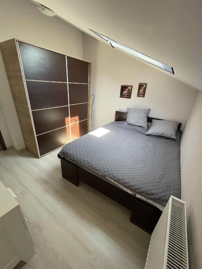 Apartament 2 Camere Chiajna 외부 사진