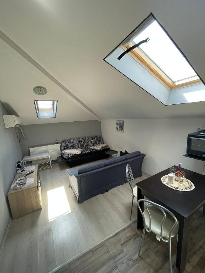 Apartament 2 Camere Chiajna 외부 사진
